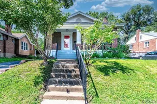 9051 Burton Ave, Overland, MO 63114 - Photo 3