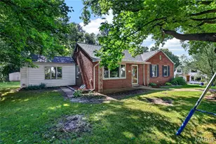 408 Oak Ave, Saint Charles, MO 63301 - Photo 3