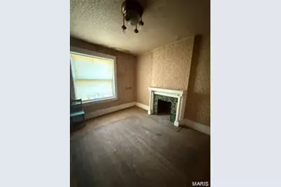 4146 Labadie Avenue, Saint Louis, MO 63115 - Photo 23