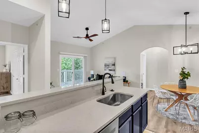 33 Kassebaum Lane #300, Saint Louis, MO 63129 - Photo 9
