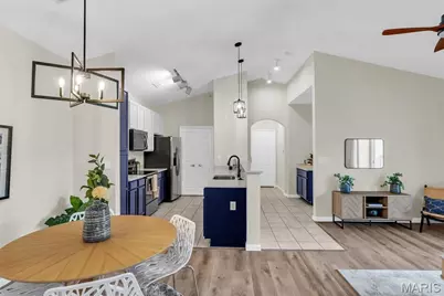 33 Kassebaum Lane #300, Saint Louis, MO 63129 - Photo 5