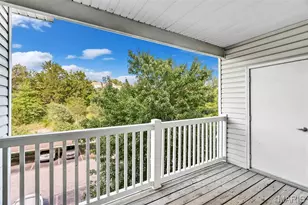 33 Kassebaum Ln, Saint Louis, MO 63129 - Photo 21
