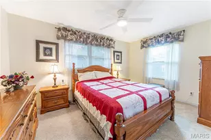 454 Lambeth Ln, Saint Louis, MO 63125 - Photo 19