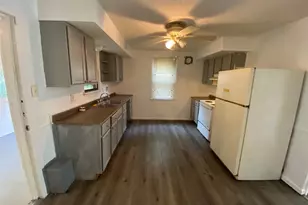 454 Northridge Dr, Riverview, MO 63137 - Photo 3