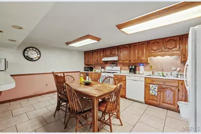 559 Brush Creek Road, Saint Clair, MO 63077 - Photo 7