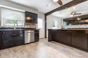 8 Canterbury Ct, Saint Charles, MO 63301 - Photo 13