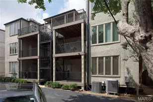 4928 Buckingham Ct, Saint Louis, MO 63108 - Photo 21