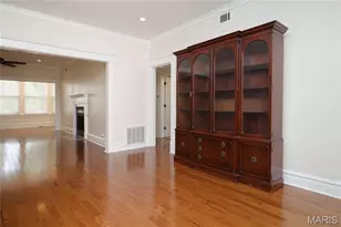 4928 Buckingham Ct, Saint Louis, MO 63108 - Photo 7