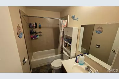 2752 Blackforest Drive #D, Saint Louis, MO 63129 - Photo 9