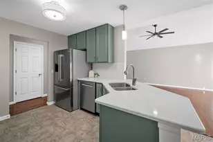 3416 Sun Bear Ct, Wentzville, MO 63385 - Photo 9
