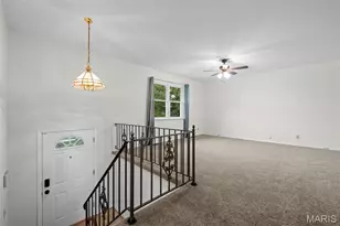 2245 Teakwood Manor Dr, Florissant, MO 63031 - Photo 3