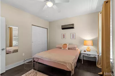 1121 Graham Street, Saint Louis, MO 63139 - Photo 13
