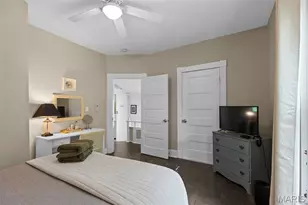 1121 Graham St, Saint Louis, MO 63139 - Photo 17