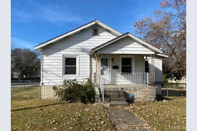 9659 Diamond Drive, Saint Louis, MO 63137 - Photo 1