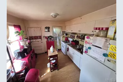 6212 Lexington Avenue, Saint Louis, MO 63121 - Photo 5