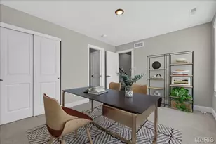 8013 Central Park Dr, Richmond Heights, MO 63117 - Photo 5
