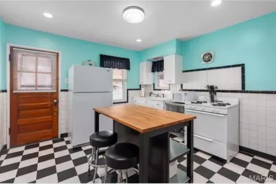 5236 Potomac Street, Saint Louis, MO 63139 - Photo 5