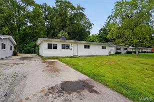 1126 Haley Ave, Saint Louis, MO 63121 - Photo 3