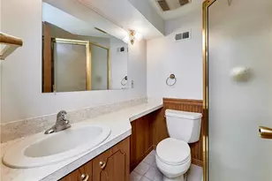 585 S Lafayette St, Florissant, MO 63031 - Photo 25