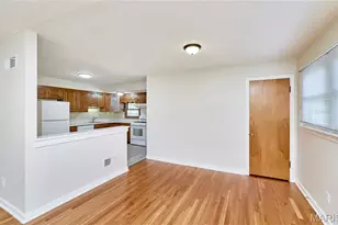 585 S Lafayette St, Florissant, MO 63031 - Photo 7