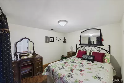 3555 Meserta Lane, Florissant, MO 63033 - Photo 13