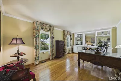 3555 Meserta Lane, Florissant, MO 63033 - Photo 3