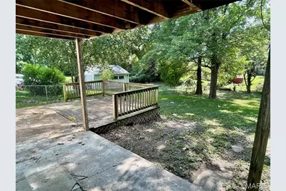 466 Bluff Drive, Saint Louis, MO 63137 - Photo 9