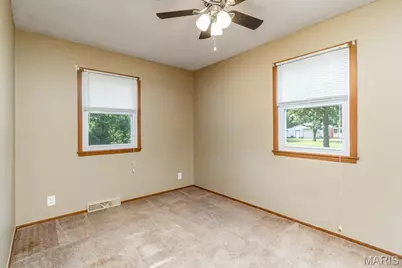 30261 Orchard Drive, Lebanon, MO 65536 - Photo 17