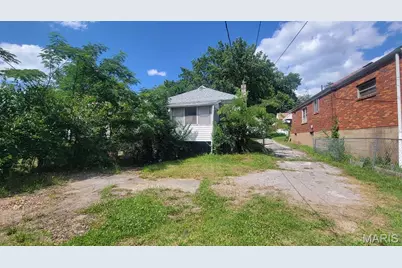 6932 Claremore Drive, Saint Louis, MO 63121 - Photo 9