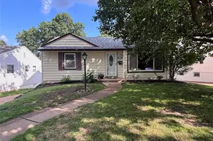 986 Woodbine Dr, Crestwood, MO 63126 - Photo 1
