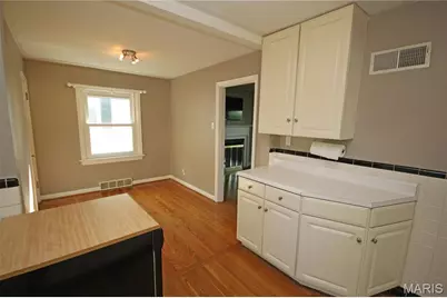 986 Woodbine Drive, Crestwood, MO 63126 - Photo 5