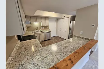 17097 Sandalwood Creek Drive, Wildwood, MO 63038 - Photo 7