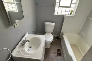 4021 Green Lea Pl, Saint Louis, MO 63107 - Photo 11