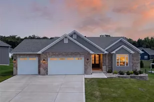 106 Stone Cyn Blvd, Foristell, MO 63348 - Photo 1