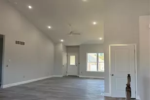 2795 N Crest Dr, Washington, MO 63090 - Photo 5