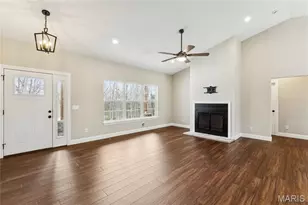 619 N Ethlyn Rd, Winfield, MO 63389 - Photo 23