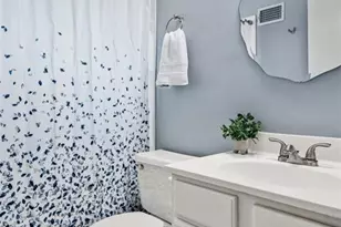 745 W Oak Dr, Glendale, MO 63122 - Photo 27