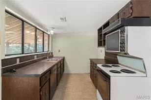 19 Muir St, Eureka, MO 63025 - Photo 7