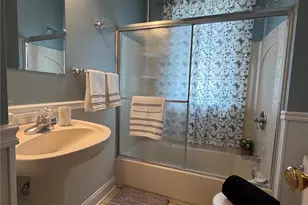 10315 Maddox Pl, Overland, MO 63114 - Photo 21