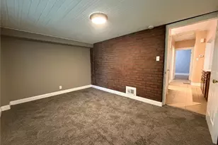 10315 Maddox Pl, Overland, MO 63114 - Photo 17
