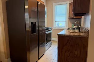 10315 Maddox Pl, Overland, MO 63114 - Photo 13