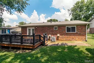 2815 Greenleaf Dr, Saint Charles, MO 63303 - Photo 23