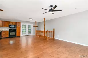 2815 Greenleaf Dr, Saint Charles, MO 63303 - Photo 3