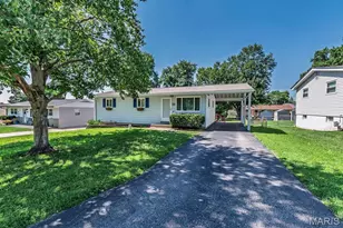 1217 Clearview Dr, Saint Charles, MO 63303 - Photo 33