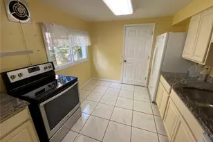 17303 Manchester Rd, Wildwood, MO 63038 - Photo 13