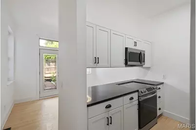 1927 S 9th Street, Saint Louis, MO 63104 - Photo 7