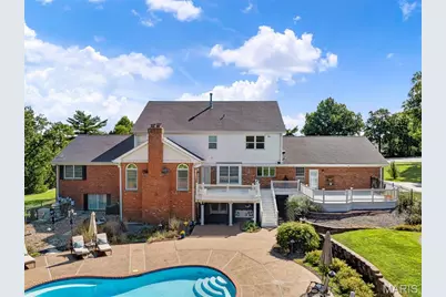 924 Cabernet Drive, Town and Country, MO 63017 - Photo 7