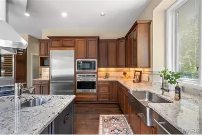 12864 Willow Pond Court, Des Peres, MO 63131 - Photo 17