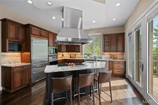 12864 Willow Pond Ct, Des Peres, MO 63131 - Photo 15
