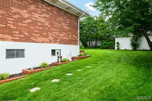 10202 Jubil Dr, Affton, MO 63123 - Photo 29